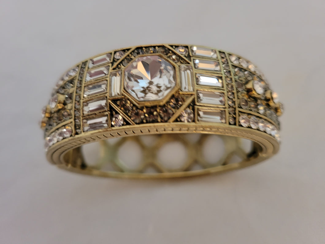 Multi-Facet White Crystals Bangle Bracelet